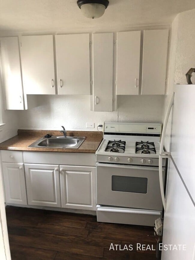 Photo - 7387 Oneida Dr Apartment