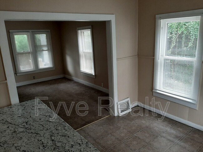 Foto del edificio - 755 Wing St
