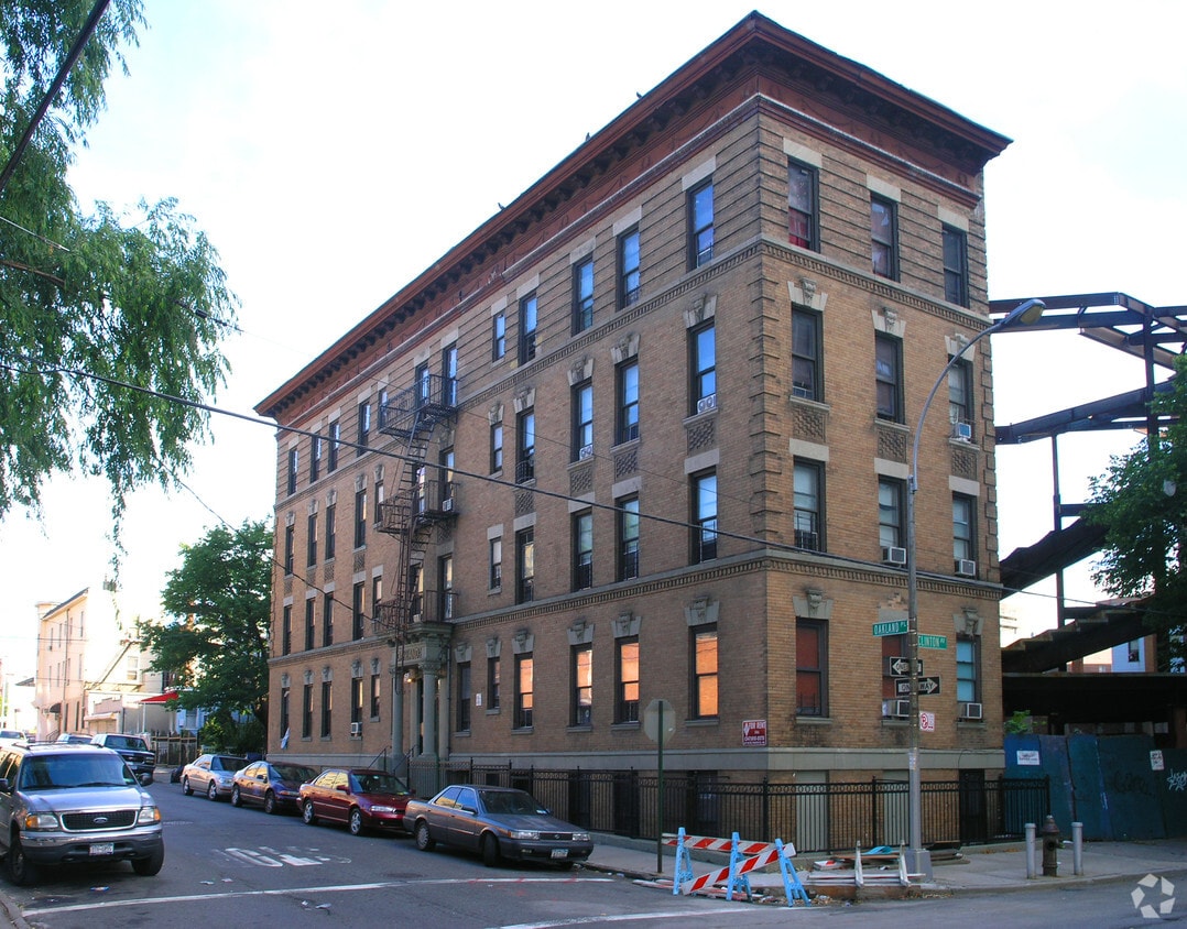 rent bronx and banco