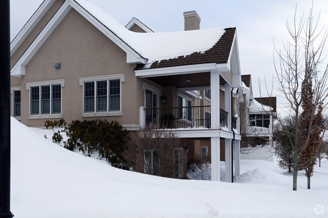 Building Photo - Newton Terraces