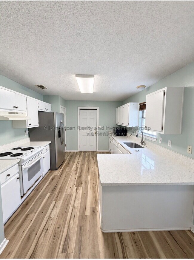 Foto del edificio - 968 Southern Oaks Ct