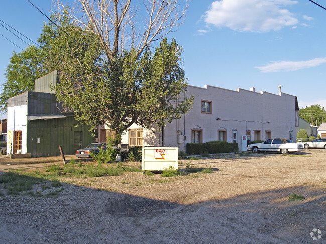 Building Photo - 125 Main St