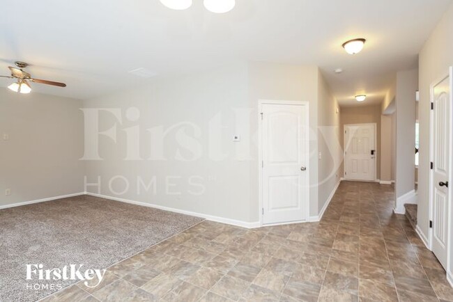 Foto del edificio - 1324 Trailridge Way