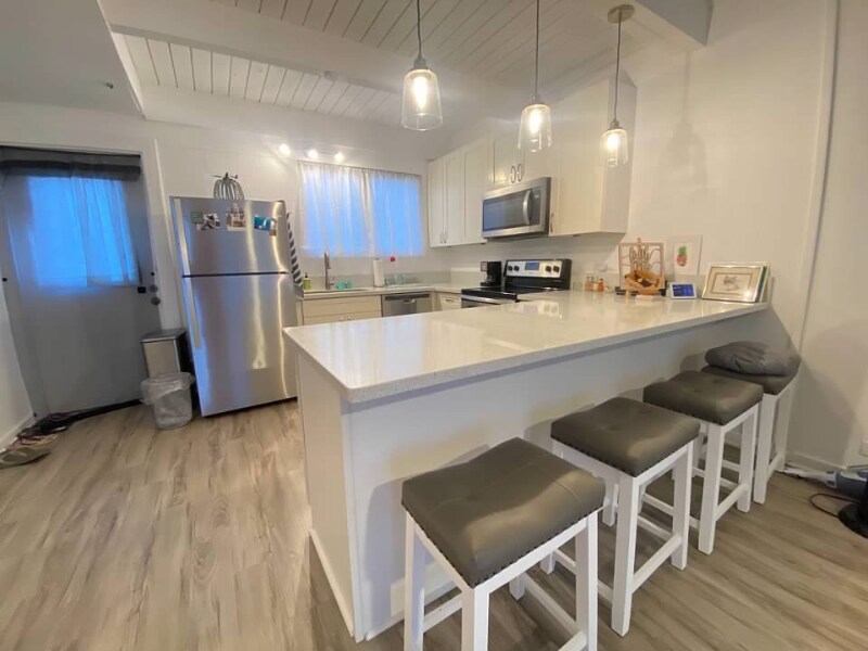 Foto principal - 1449 Hunakai St