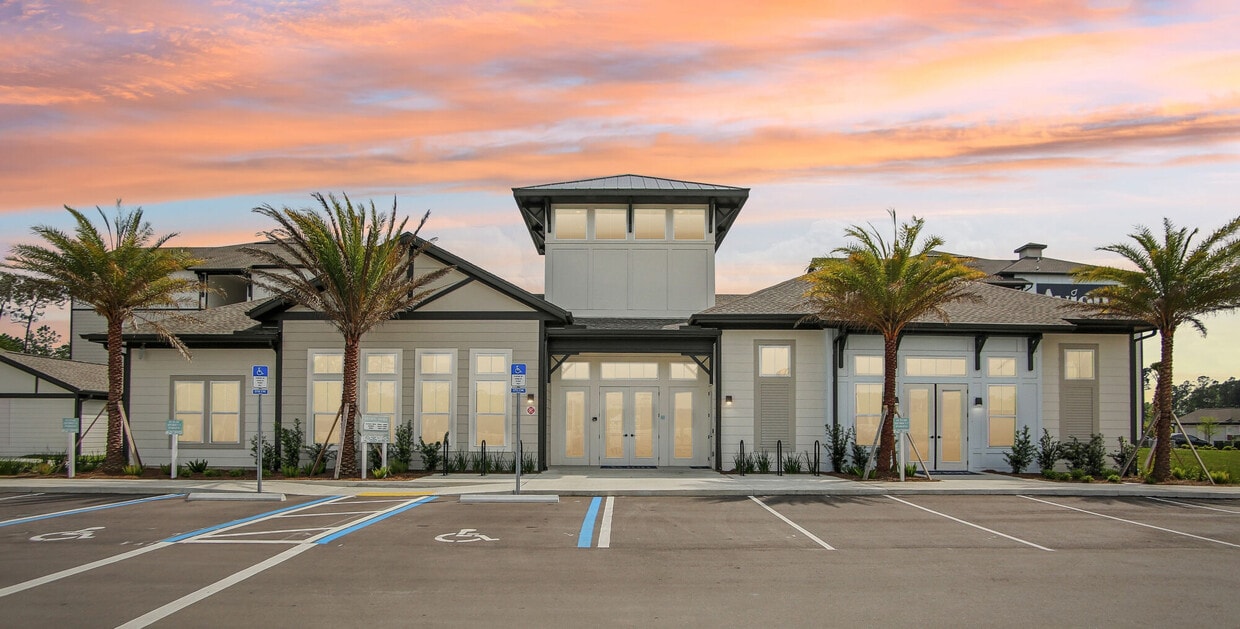Primary Photo - Avion Apartments