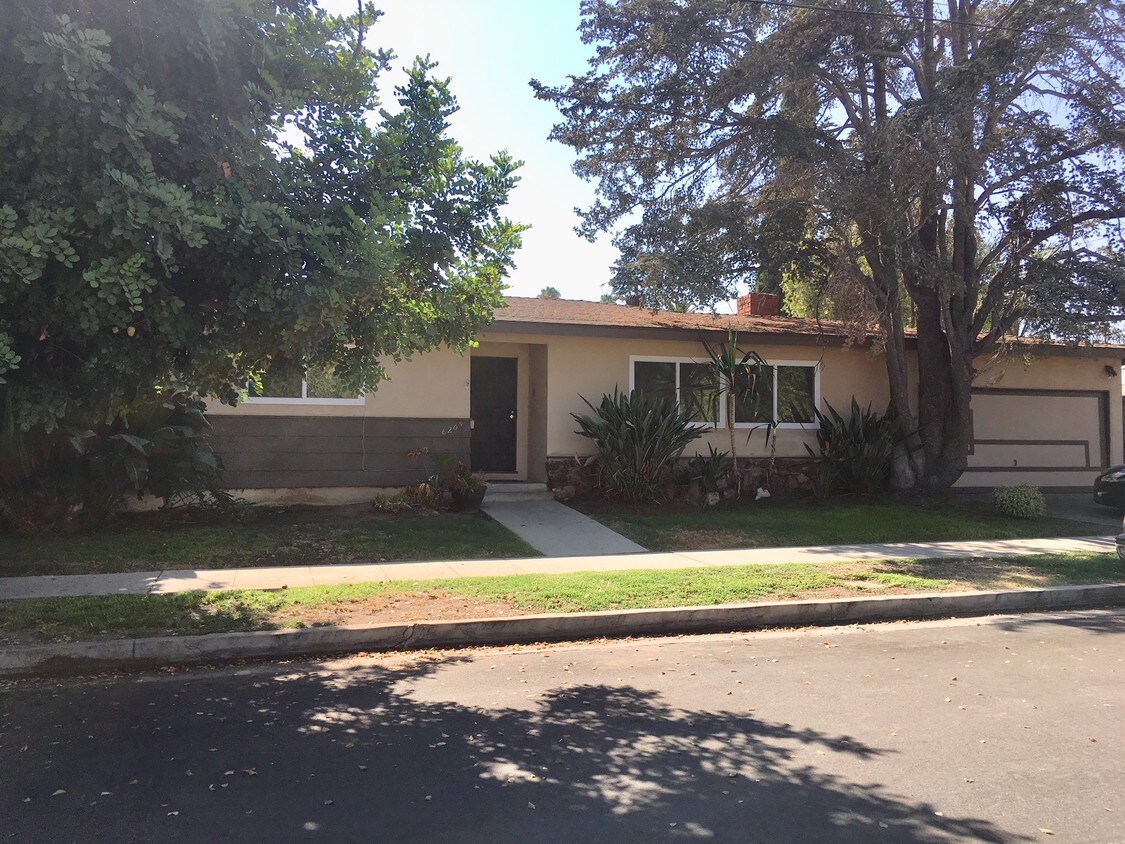 Van Nuys Houses Van Nuys House Rental Search