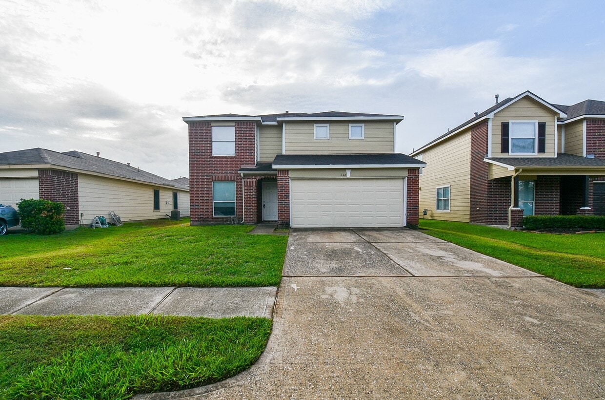 Primary Photo - 642 Kiley Dr