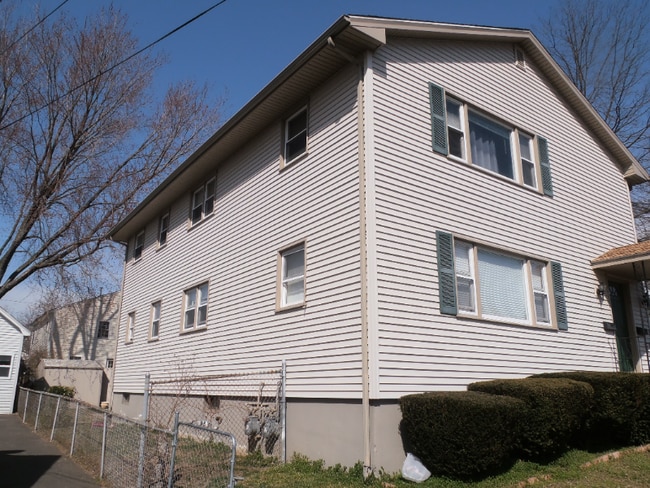 Building Photo - 156 City View Ave