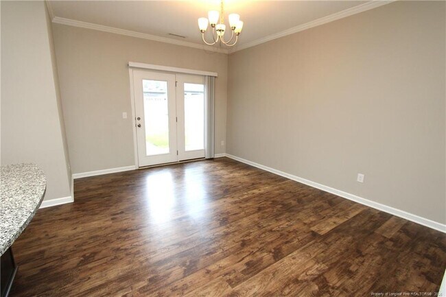Foto del edificio - 1043 Myers Point Dr