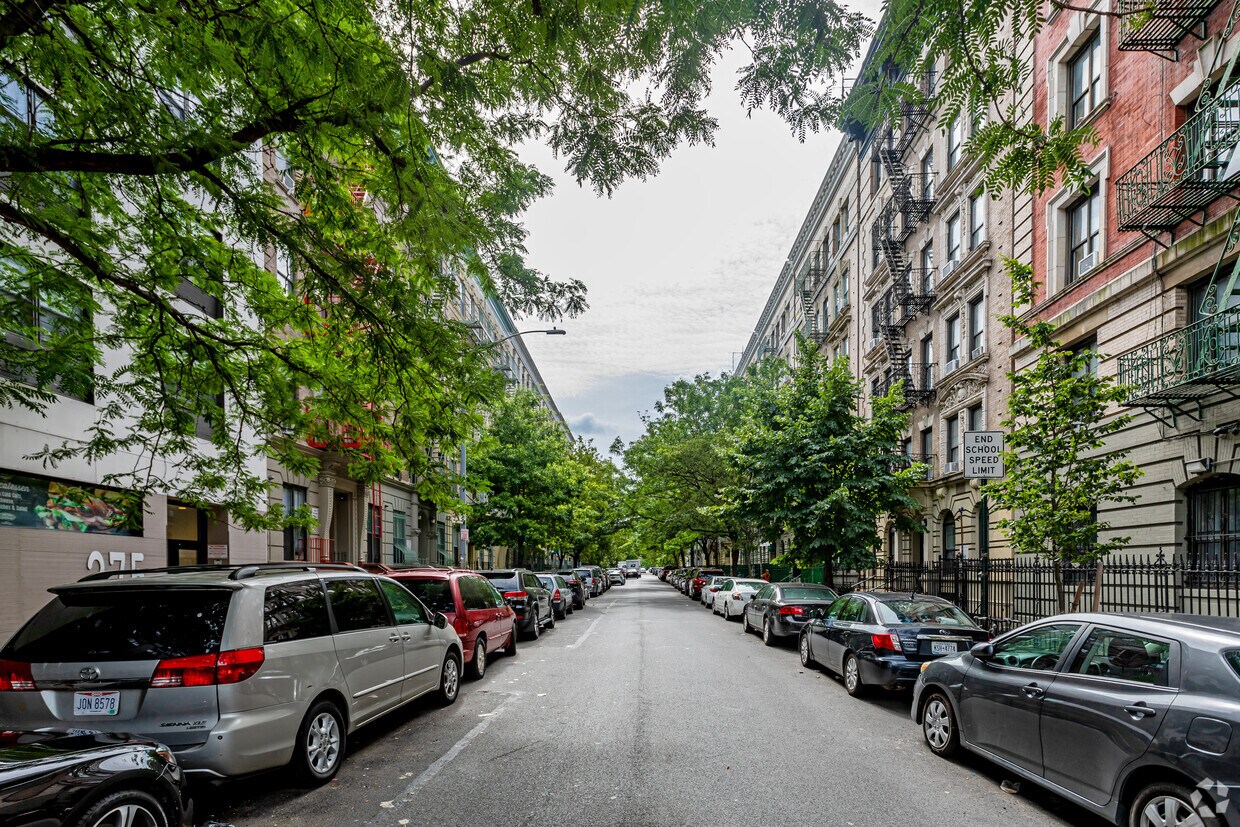Street View - 230 W 140th St