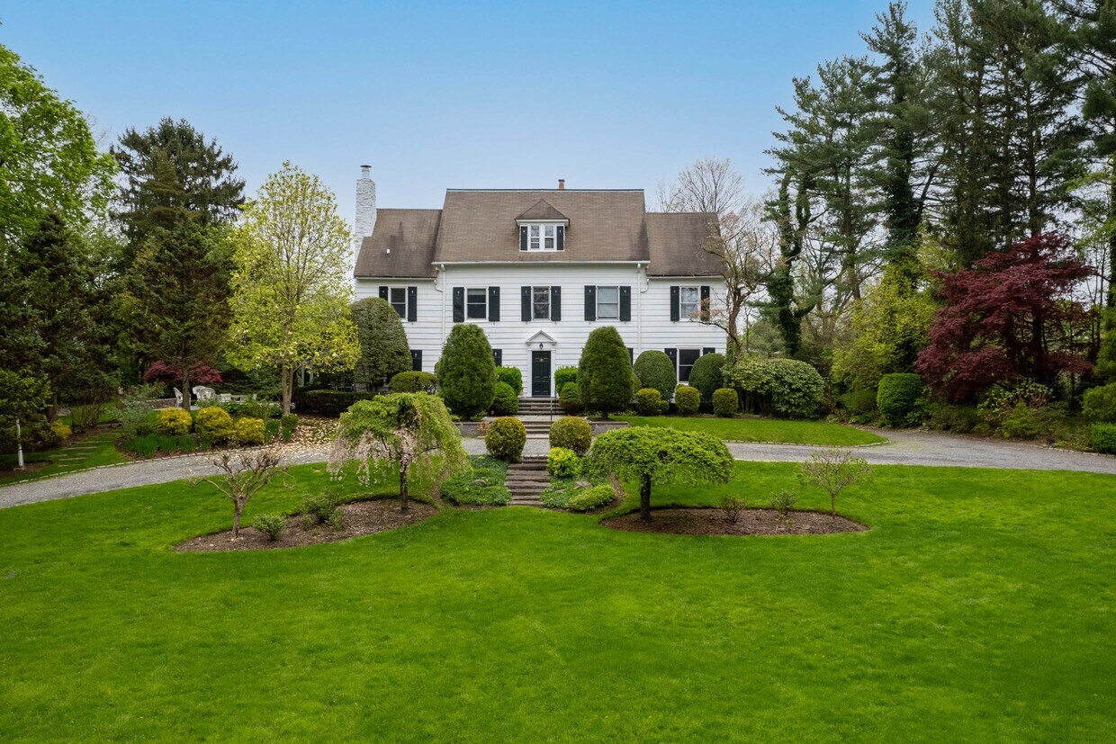 Foto principal - 111 Pleasant Ridge Rd