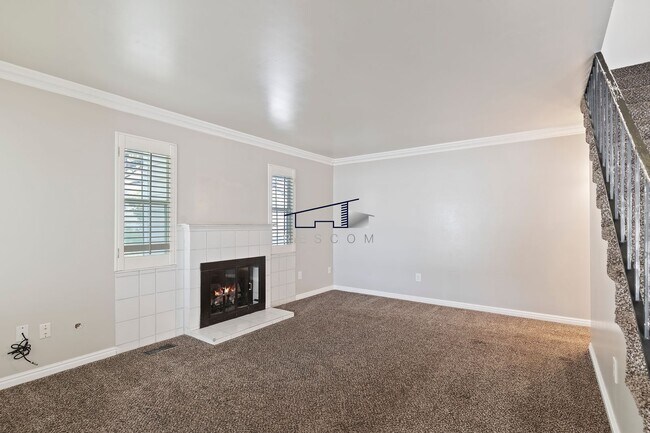 Foto del edificio - Clean Centerville 4 Bedroom Condo
