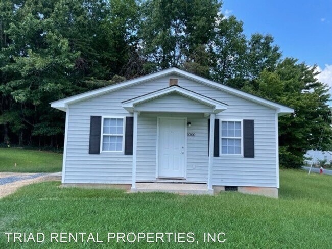 Foto del edificio - 2 br, 2 bath House - 1000 BREEZEWAY CT