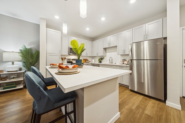 Foto del edificio - Ascend Ridgewood Lakes