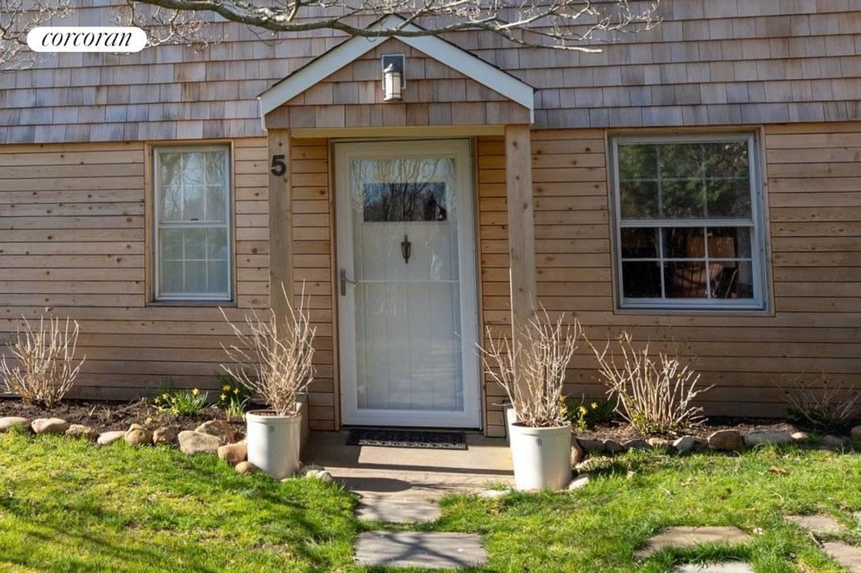 5 Adams Dr, Montauk, NY 11954 House Rental in Montauk, NY