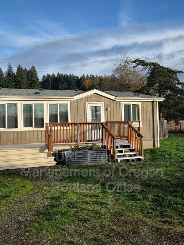 Foto del edificio - 32020 SE Wren Rd