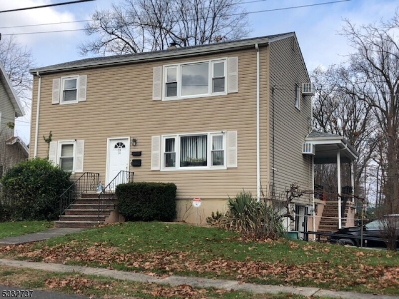Primary Photo - 28 Pierson St