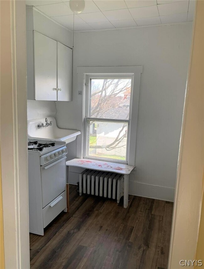 Foto del edificio - 255 W 5th St