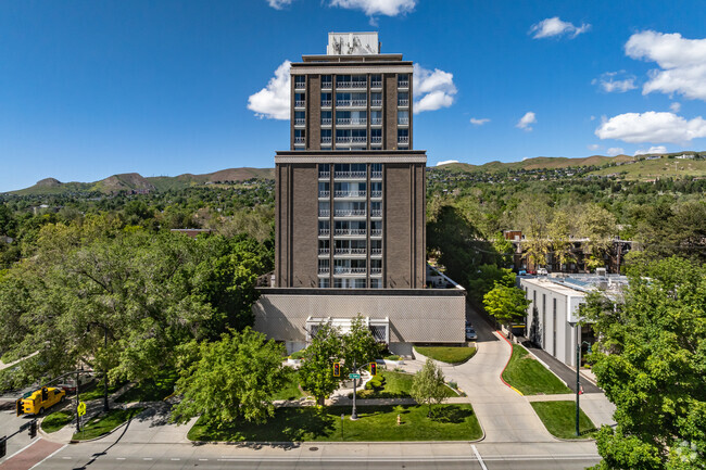 Building - Bonneville Tower Condominiums