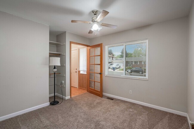 Building Photo - 2508 S Pitkin Way