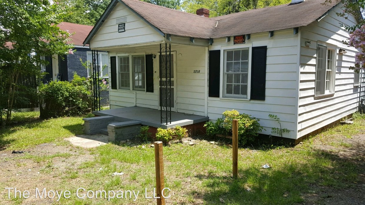 Foto principal - 2712 School House Rd