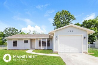 Building Photo - 456 SW Molloy St