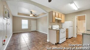 Foto del edificio - 5846 Elm Valley Dr