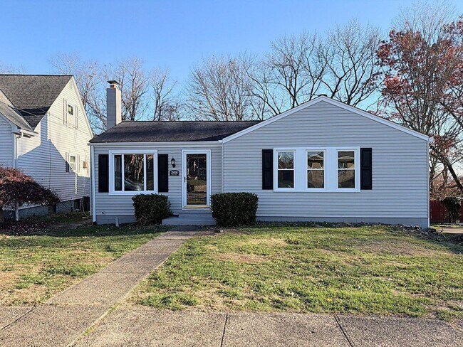 Foto del edificio - Nice three bedroom home located in an Excellent neighborhood!