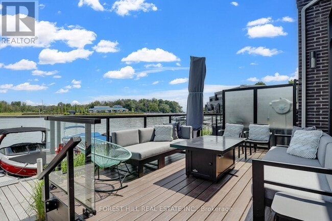 Building Photo - 3523 Riva Ave