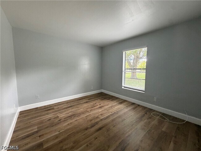 Foto del edificio - 1269 SE 8th Terrace