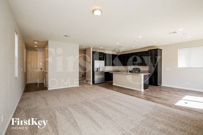 Foto del edificio - 4235 Billowing Breeze Ave