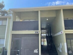 Building Photo - 914 Lake Destiny Rd