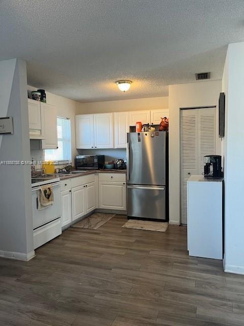 Foto principal - 406 Lakeside Dr