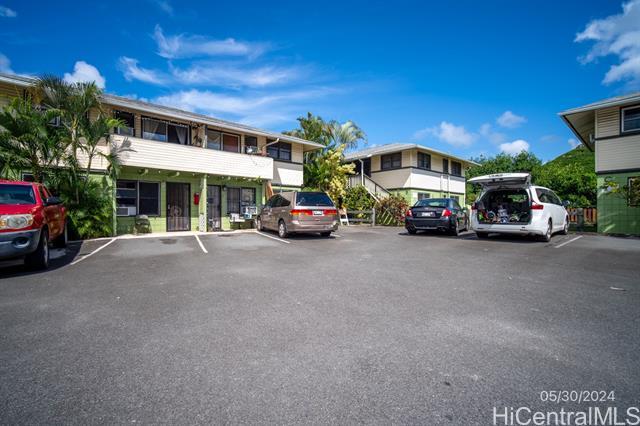 Building Photo - 725 Kihapai Pl