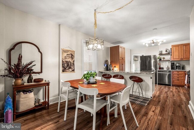 Foto del edificio - 538 S Adams St