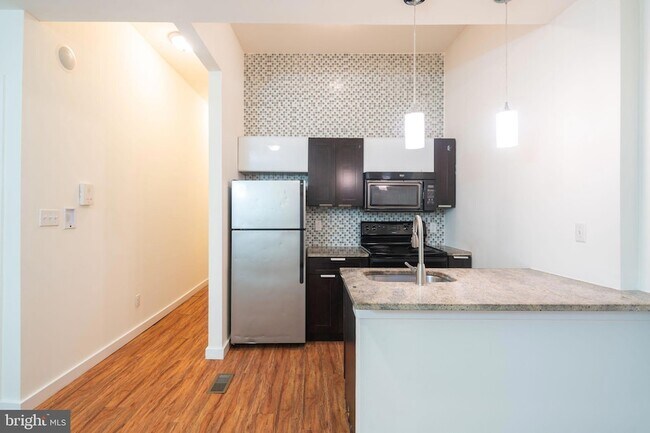 Foto del edificio - 1426 Willington St