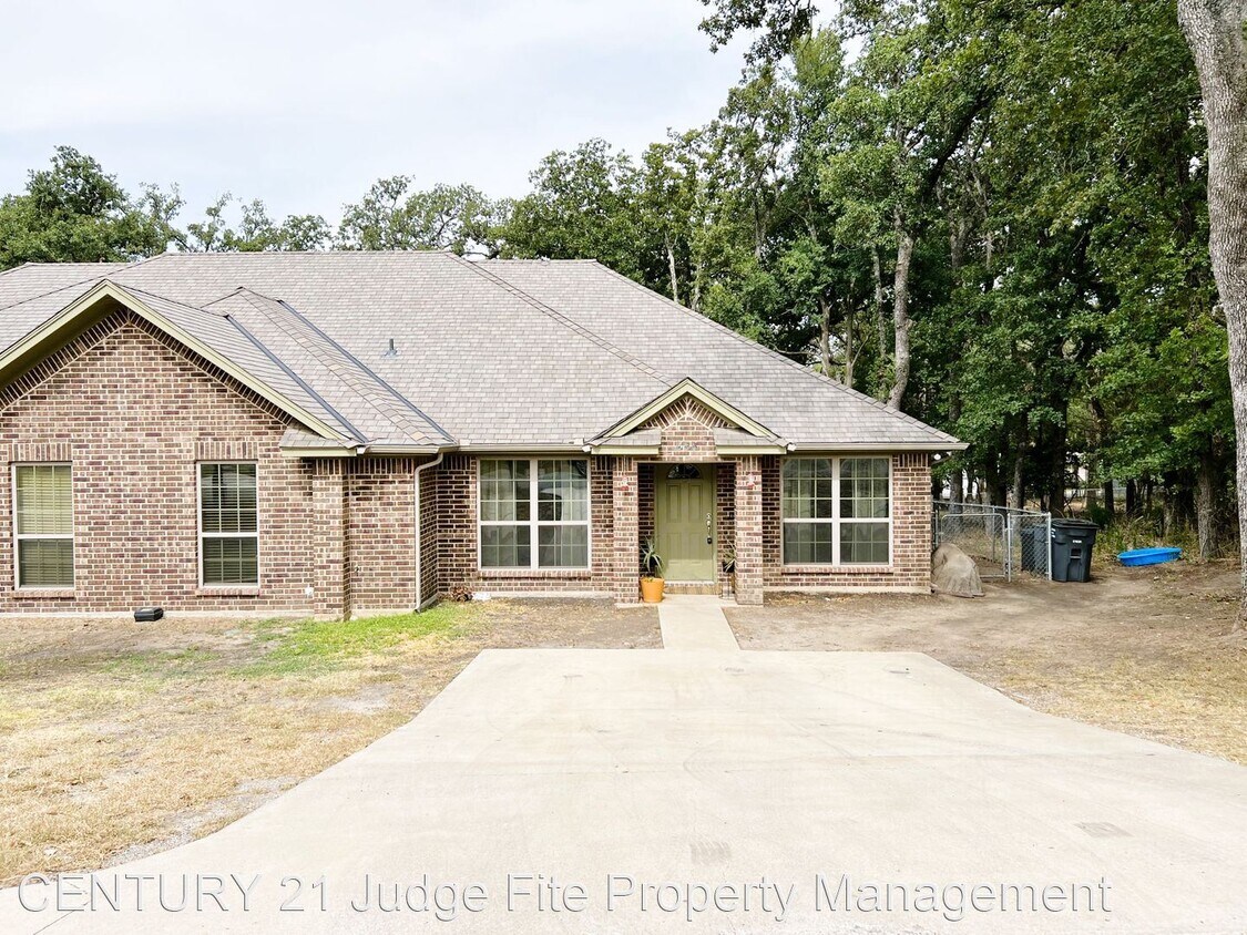 455 Valley Rd, Weatherford, TX 76087 House Rental in Weatherford, TX