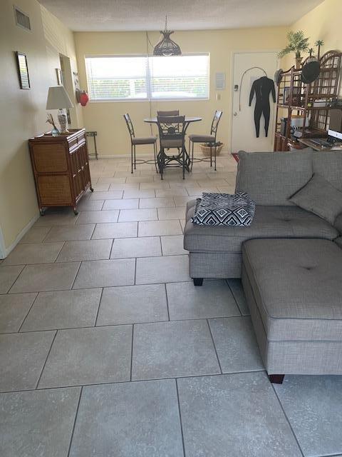 Building Photo - 4000 Ocean Beach Blvd