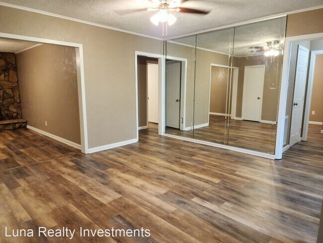 Foto del edificio - 4 br, 2.5 bath House - 6944 Hansen St.