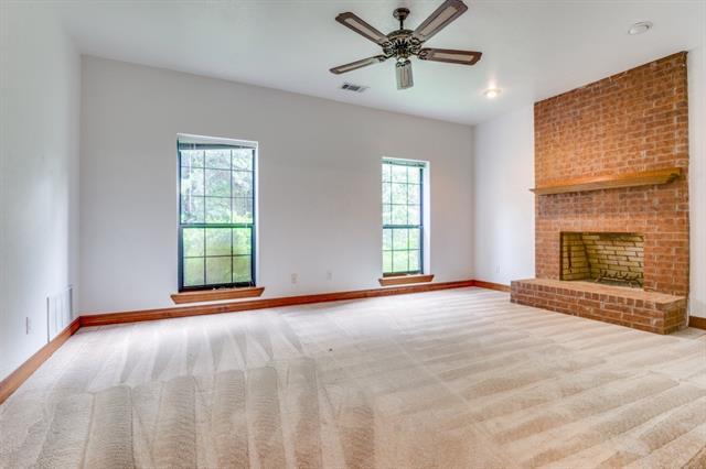 Foto del edificio - 731 N Walnut Grove Rd