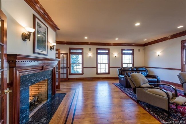 Foto del edificio - 65 Fieldstone Dr