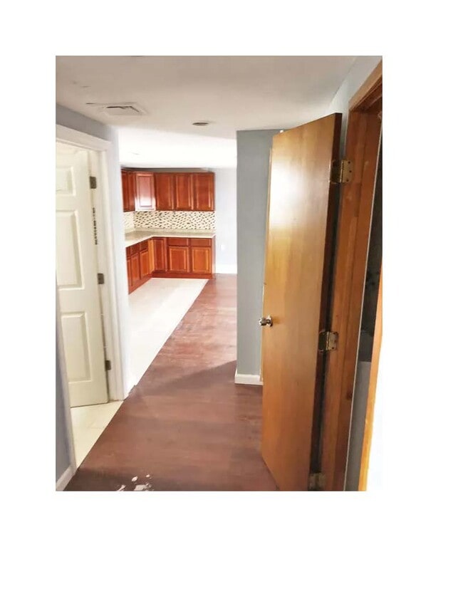 Foto del edificio - 212 Port Ave