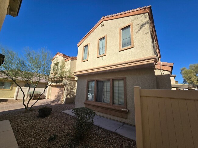 Foto del edificio - Beautiful 3 Bedroom Home located within North Las Vegas Manicured HOA - $1895 off Feb 2026 - Ask ...