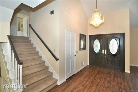 Primary Photo - 7252 Elmsbury Ln