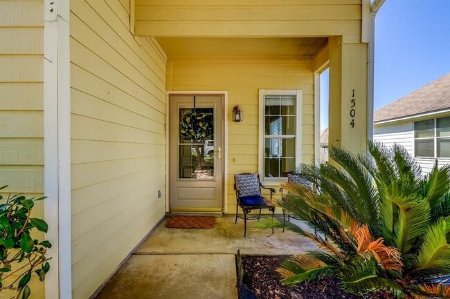 Foto del edificio - 1504 E 19th St