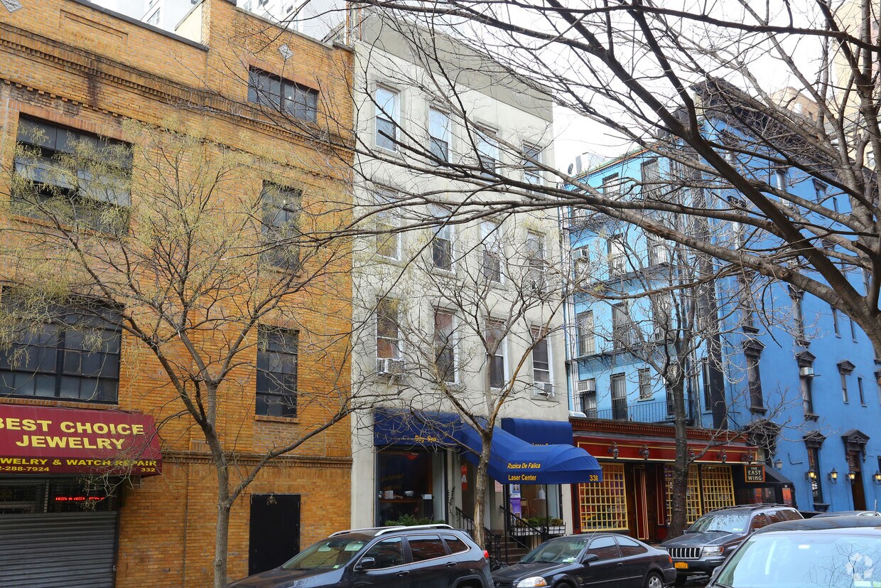Primary Photo - 330 E 76th St