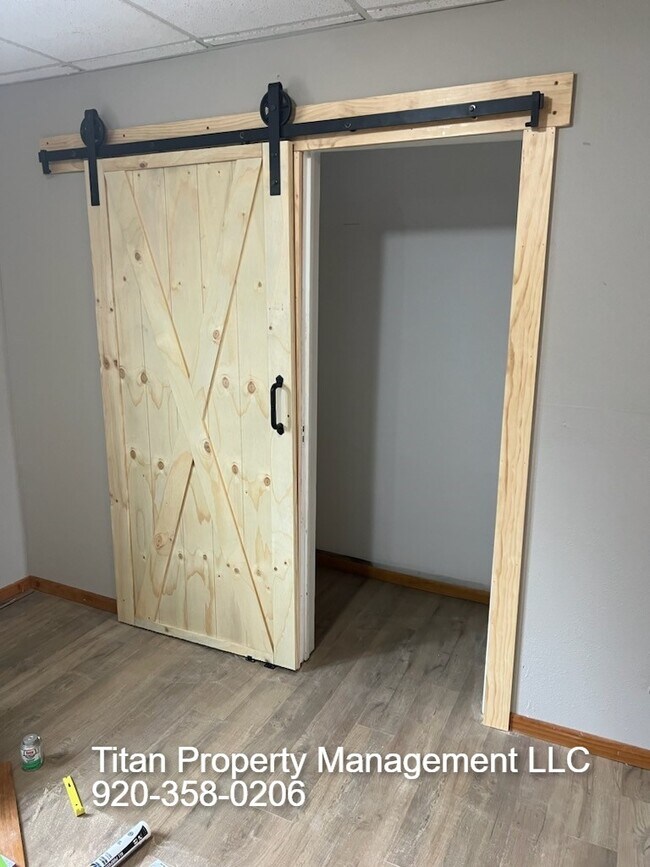 400 Main St, Fairwater, WI 53931 House Rental in Fairwater, WI