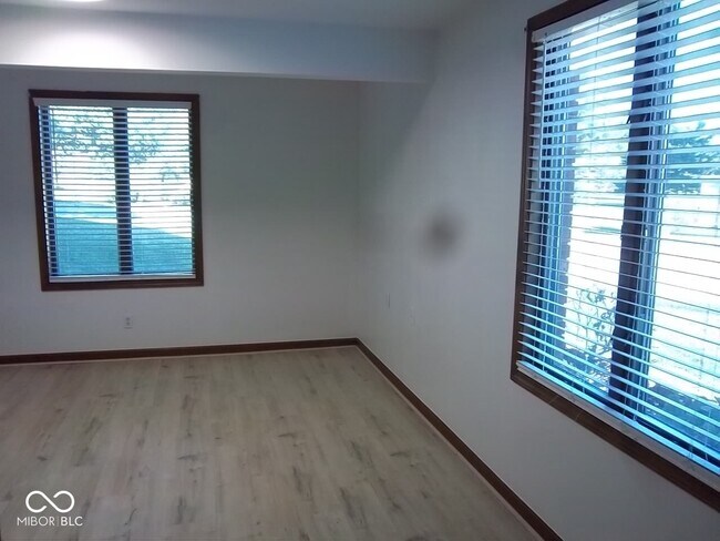 Foto del edificio - 1293 Palo Vista Rd
