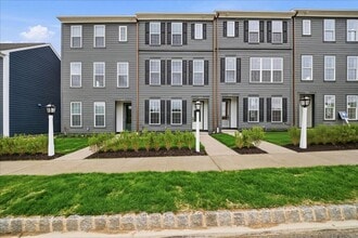 Building Photo - 505 Freeman St