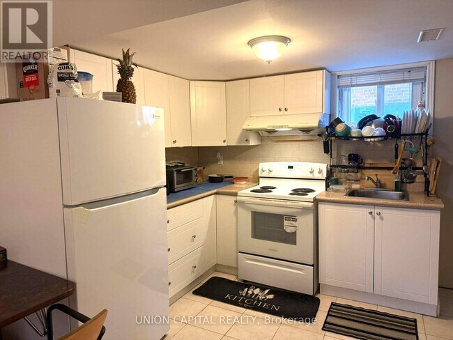 Photo du bâtiment - 64 Delwood Dr